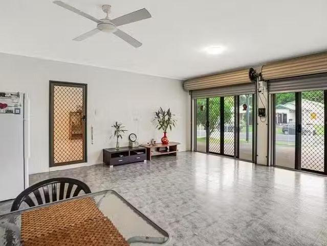 House for rent in Mount Sheridan, Queensland