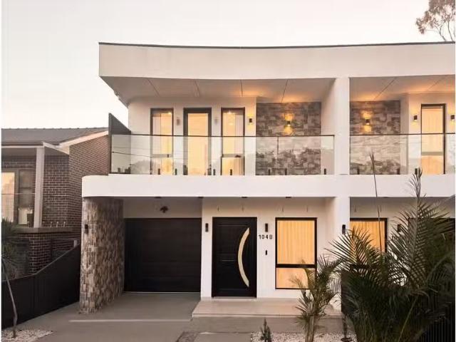 Condo for rent in Sydney, New South Wales