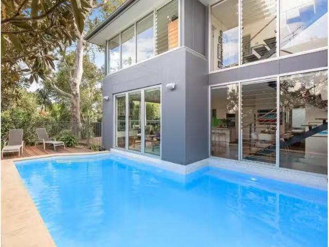 House for rent in Lower North Shore, Sydney