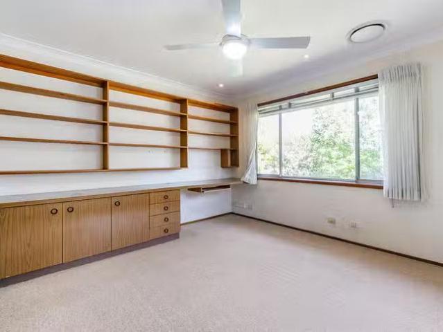 House for rent in Ingleburn, Sydney