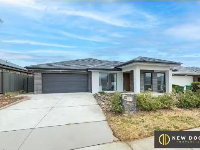 House for rent in Googong, New South Wales