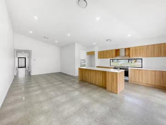 House for rent in Kings Creek, Queensland