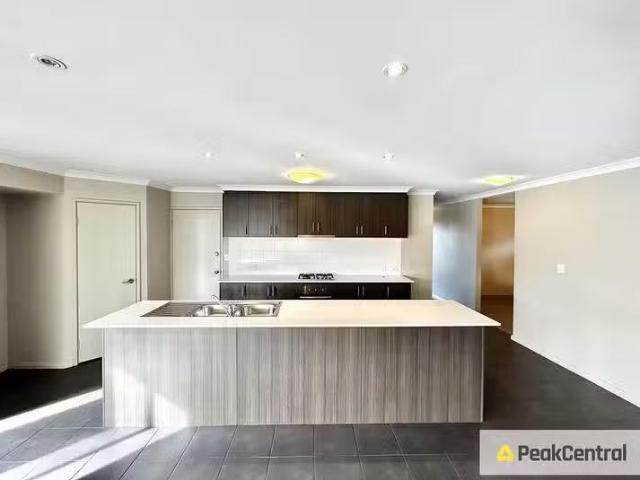 House for rent in Secret Harbour, Western Australia