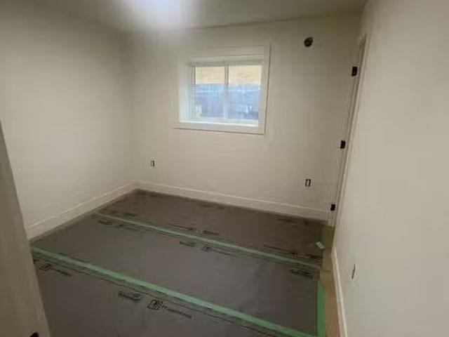 Condo for rent in Surrey, British Columbia