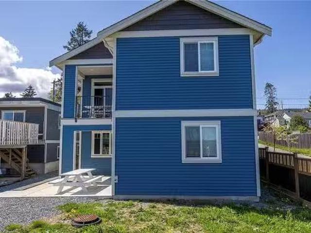 House for rent in Nanaimo, British Columbia