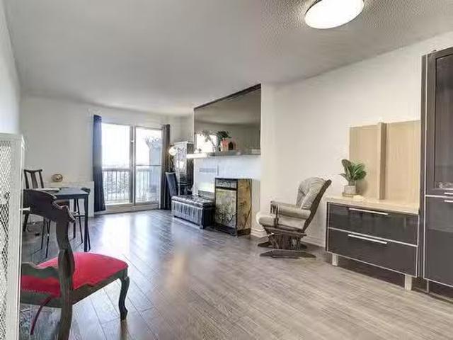 Apartment for rent in Brossard, Quebec