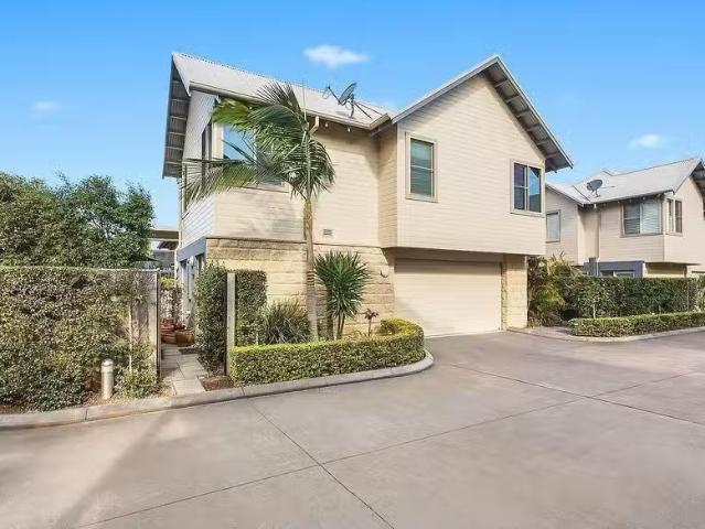 Condo for rent in Terrigal, New South Wales