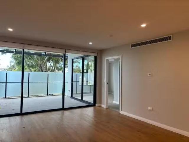 Apartment for rent in Toombul, Queensland