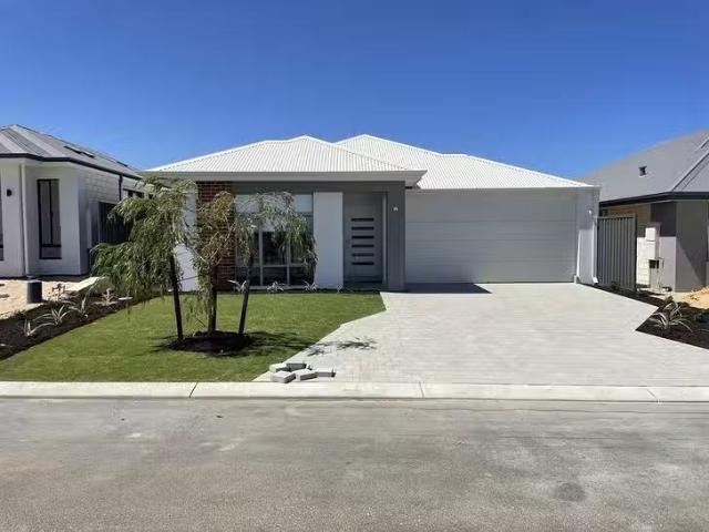 House for rent in Parklands, Western Australia