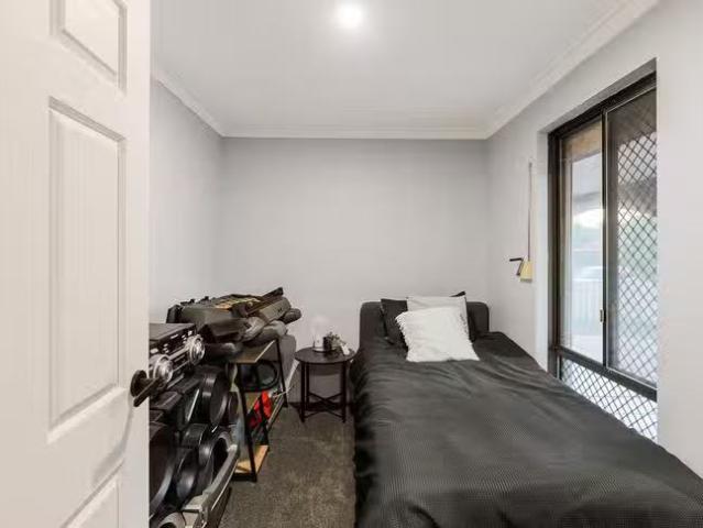 House for rent in Kelmscott, Western Australia