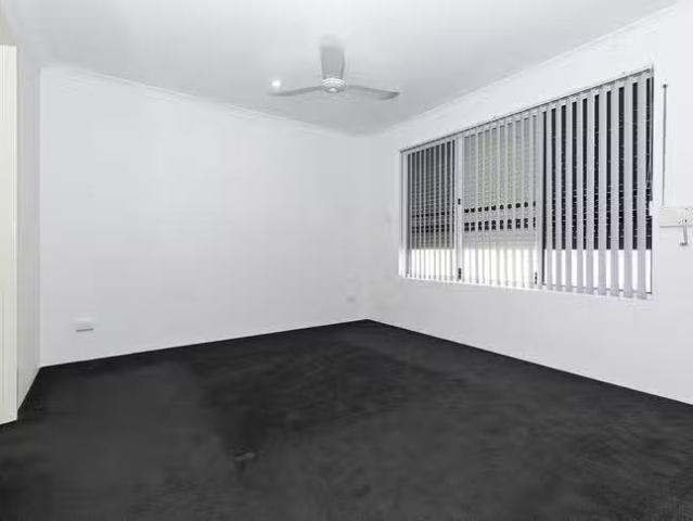 House for rent in High Wycombe, Western Australia