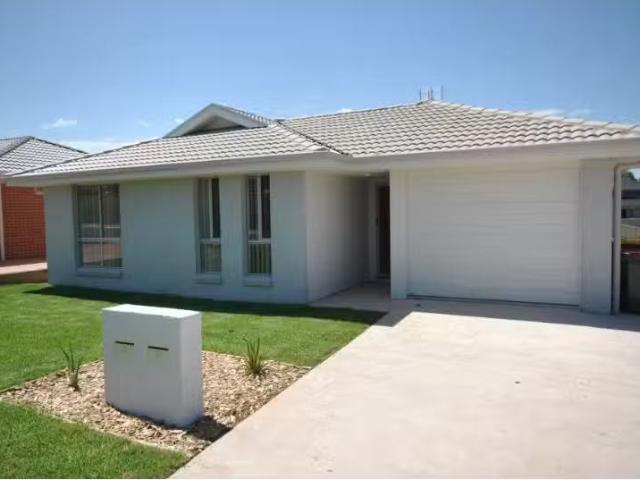 House for rent in South Nowra, New South Wales