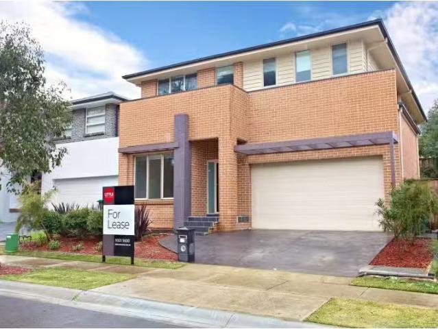 House for rent in Beaumont Hills, Sydney