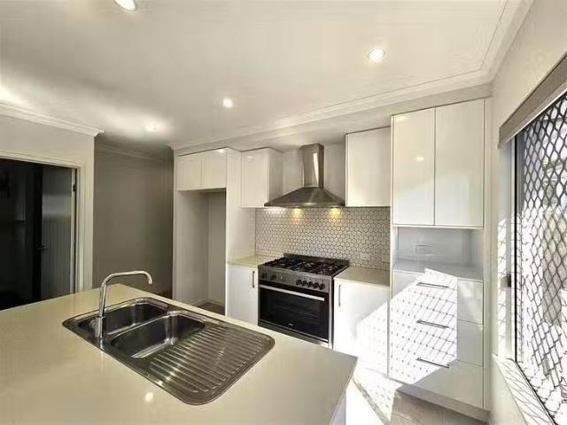 House for rent in Kewarra Beach, Queensland