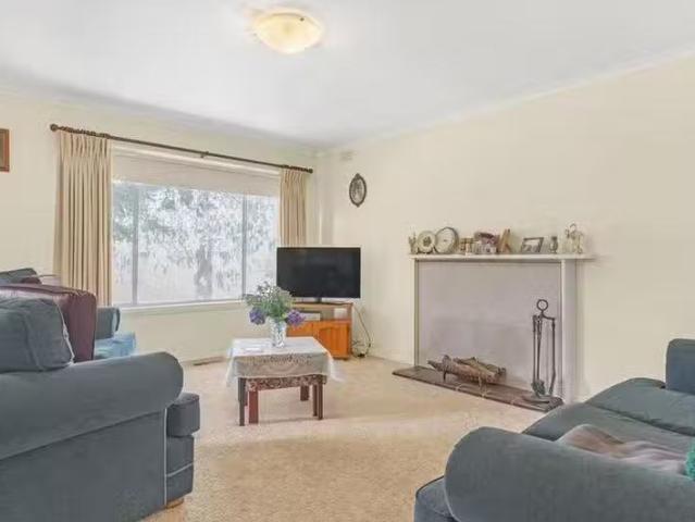 House for rent in Ballan, Victoria