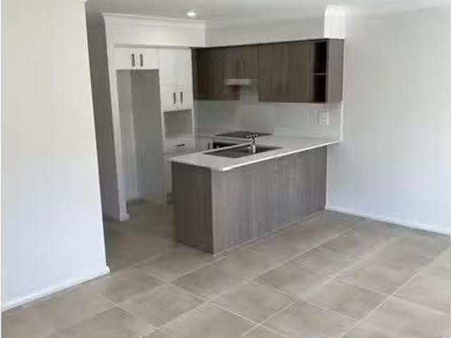 Condo for rent in Ambergate, New South Wales