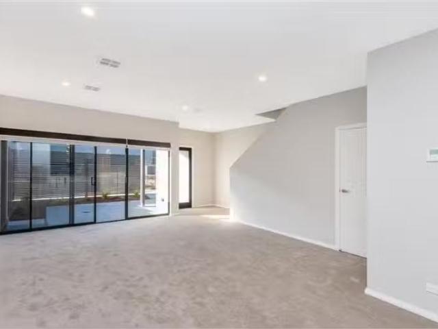 Condo for rent in Canberra, Australian Capital Territory