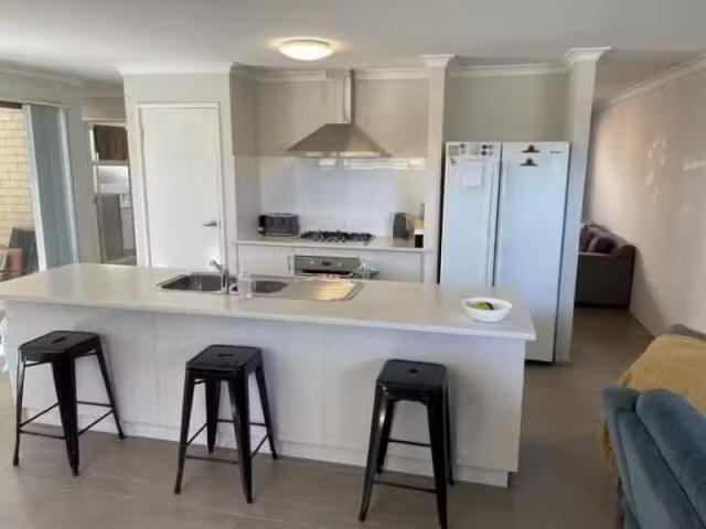 House for rent in Secret Harbour, Western Australia