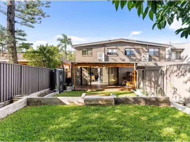 Condo for rent in Sydney, New South Wales