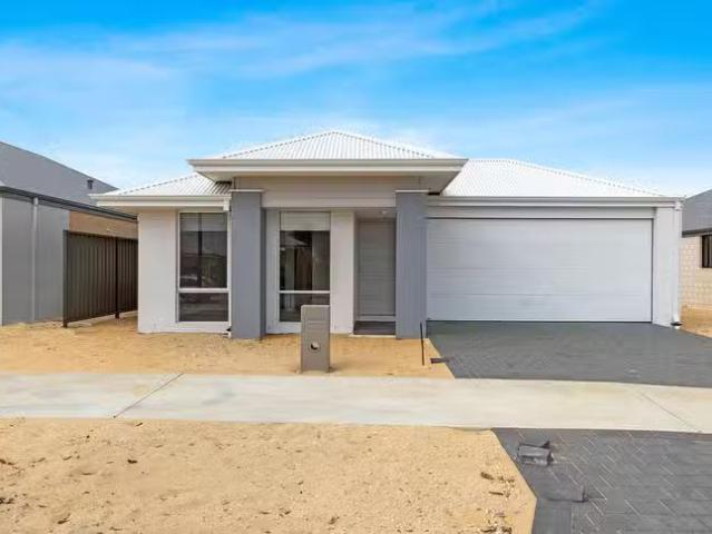 House for rent in Parklands, Western Australia