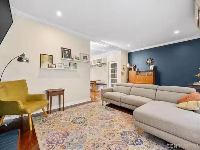 House for rent in Carlisle, Western Australia