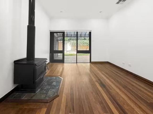 Condo for rent in Sydney, New South Wales