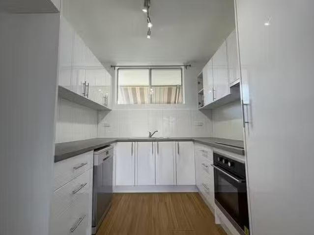 Apartment for rent in Toombul, Queensland