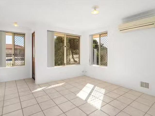 House for rent in Carlisle, Western Australia