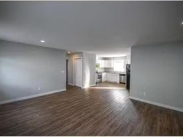 House for rent in Woking, Alberta