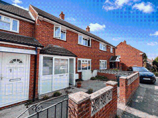 House for rent in London Borough of Croydon, Forestdale