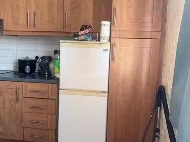 Apartment to rent in Corry, Connacht