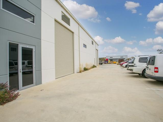 Warehouse for rent in Neerabup, Western Australia