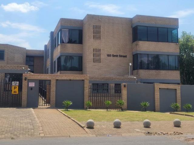 Apartment for rent in Fairland, Johannesburg