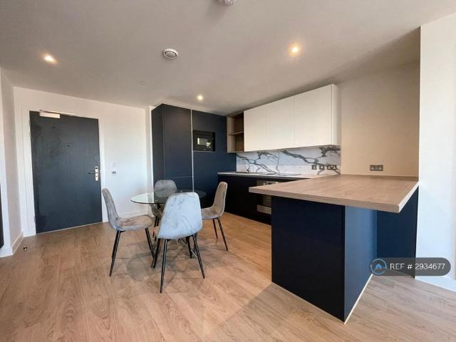 House for rent in City Centre, Salford