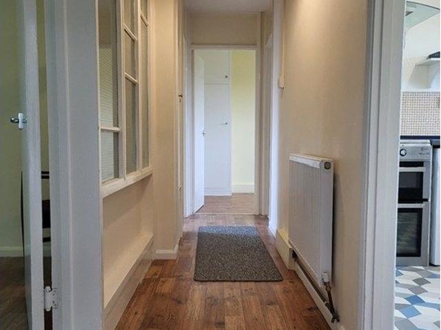 Apartment for rent in Prestbury, Golden Valley