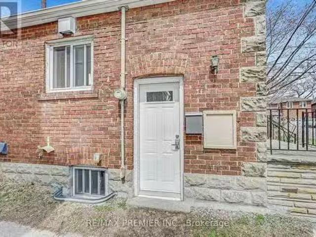 House for rent in Woburn, Ontario
