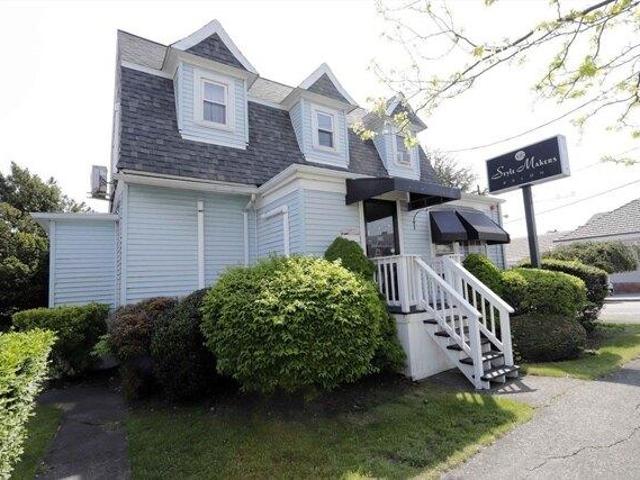 House for sale in Bristol, Massachusetts