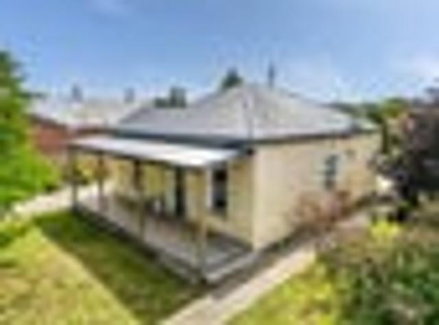 House for sale in Otakou