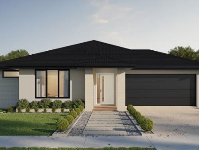 Cottage for sale in Warragul, Victoria