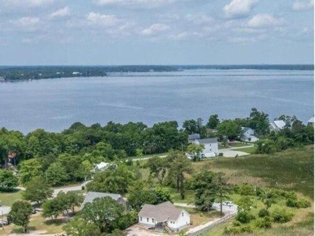 Land for sale in New Bern, North Carolina
