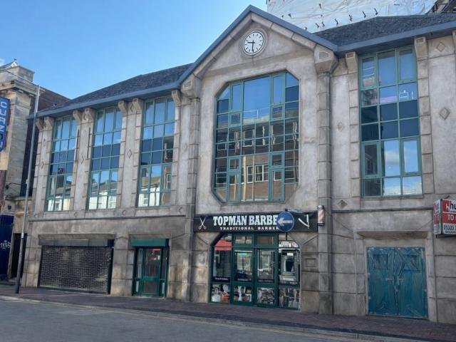 Apartment for rent in Roselands, Eastbourne