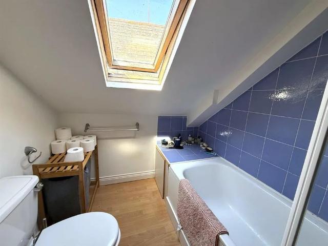 Apartment for rent in Watergate, Devon