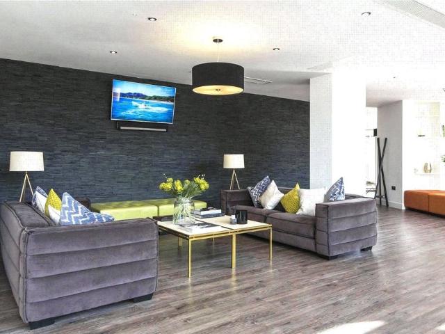Apartment for rent in City Centre, Salford