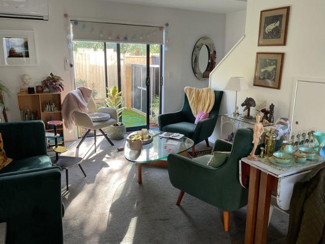 House for rent in Chaslands, Canterbury