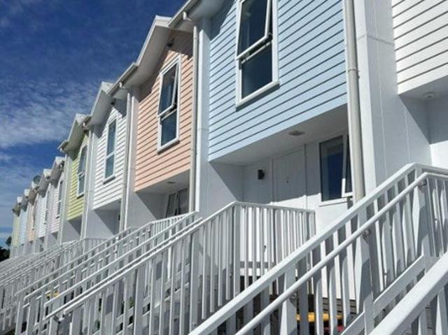 House for rent in Chaslands, Canterbury