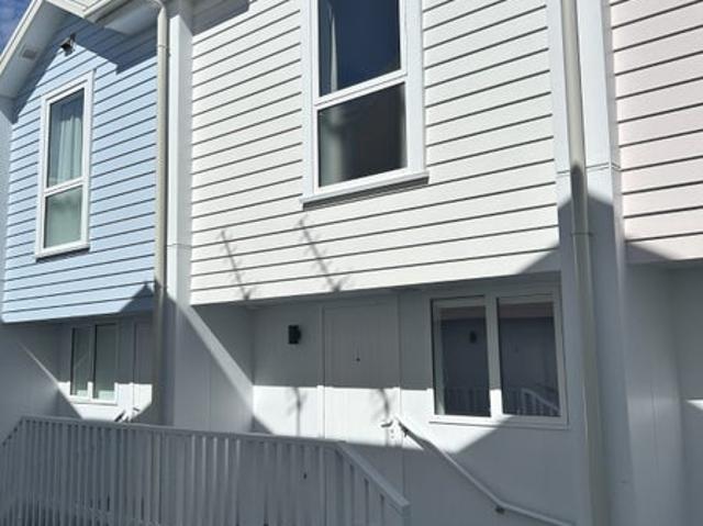 House for rent in Chaslands, Canterbury