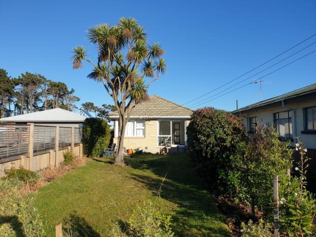 Apartment for rent in Chaslands, Canterbury