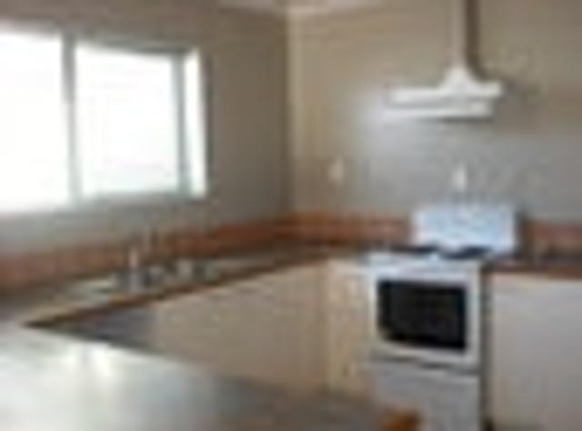 House for rent in Chaslands, Canterbury