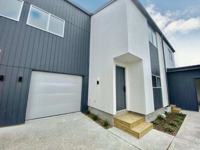 House for rent in Chaslands, Canterbury
