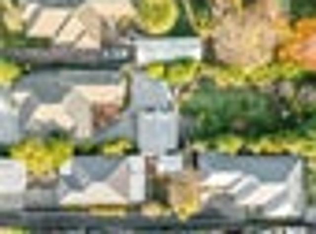 House for rent in Chaslands, Canterbury